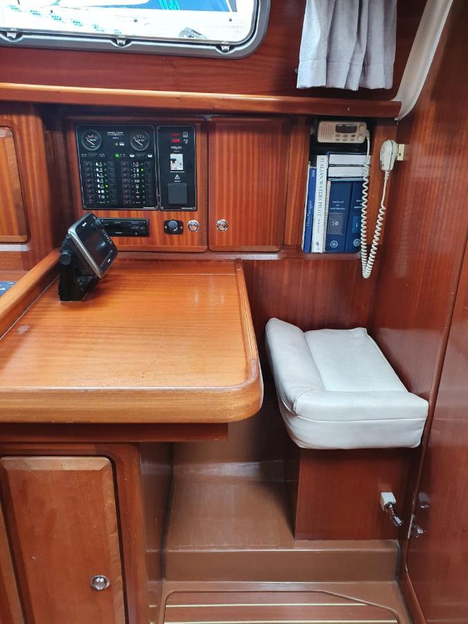 Hotel Boat And Breakfast Bari Exterior foto